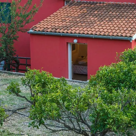 Vigo Studio Apartman Komiža